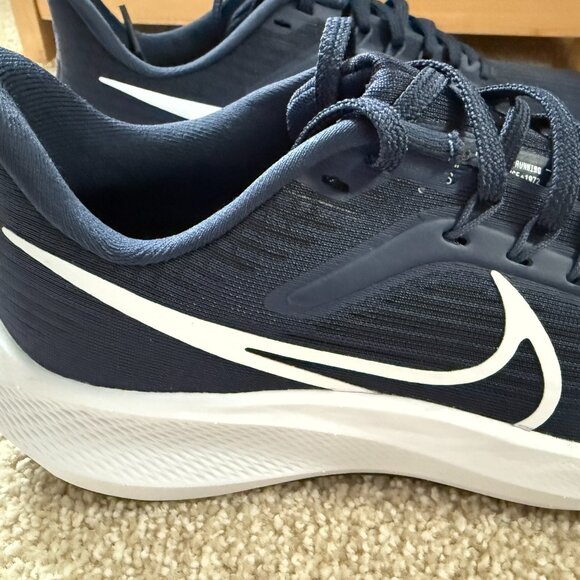 W Nike Air Zoom Pegasus running shoes, sz7.5, NIB - Picture 4 of 7